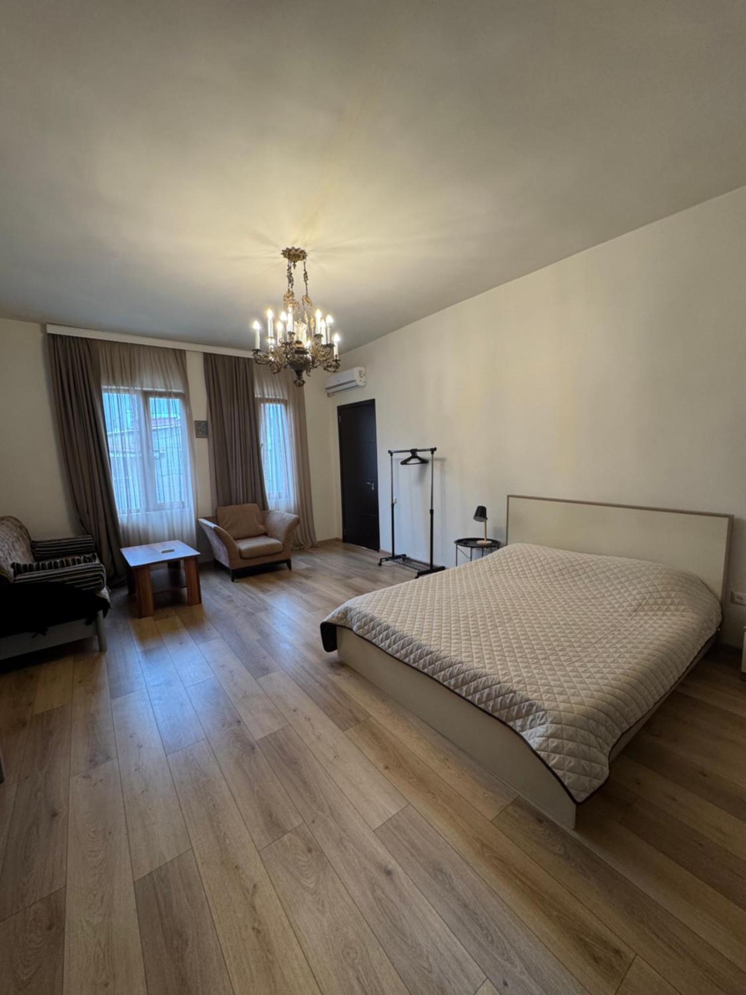 Apartment In The City Center - Old Batumi Luaran gambar